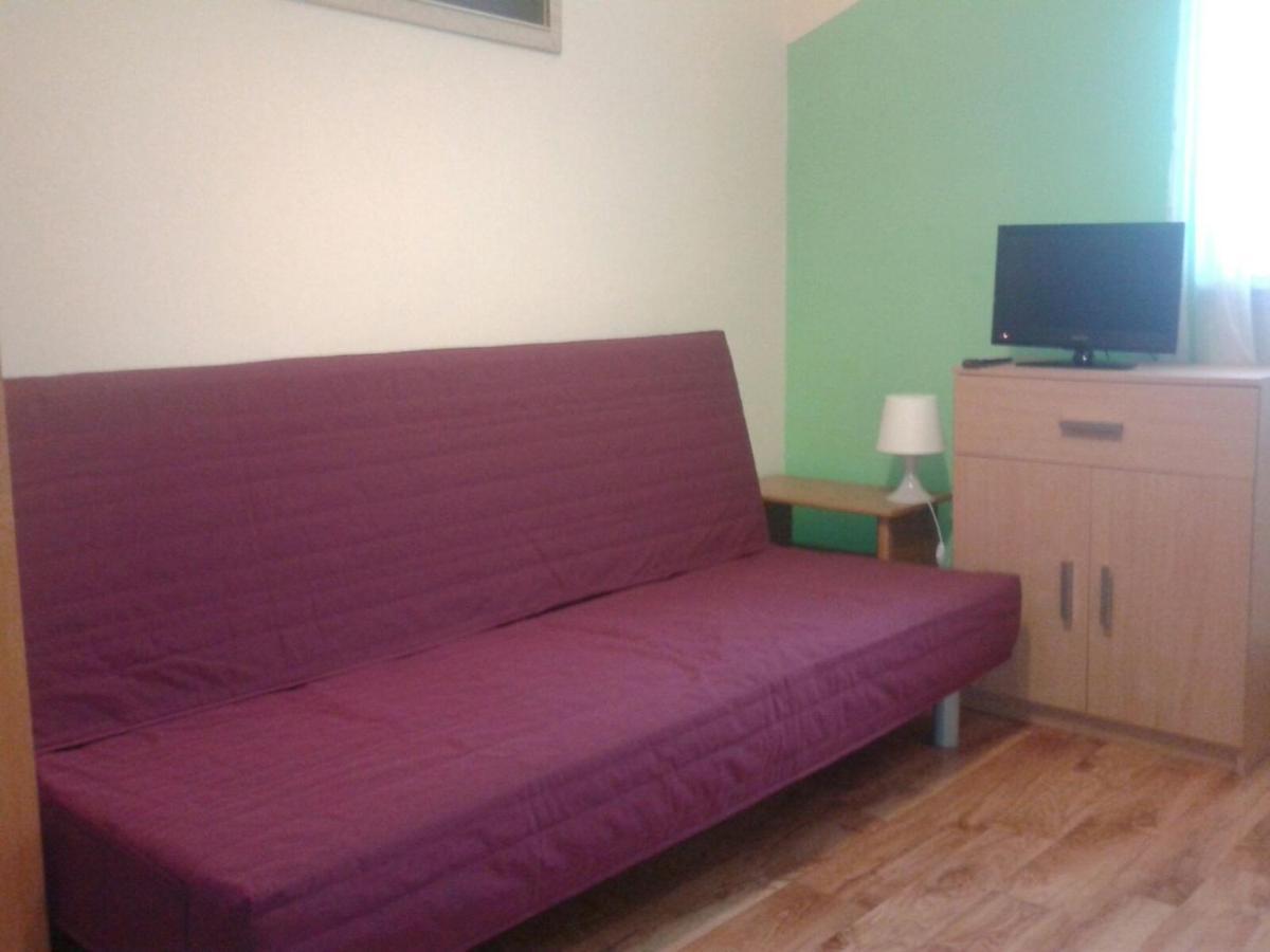 Apartamenty, Pokoje, Noclegi Pracownicze " Skarpa" 빌카시 외부 사진
