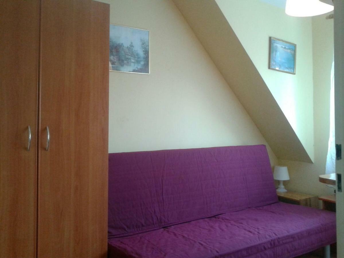 Apartamenty, Pokoje, Noclegi Pracownicze " Skarpa" 빌카시 외부 사진