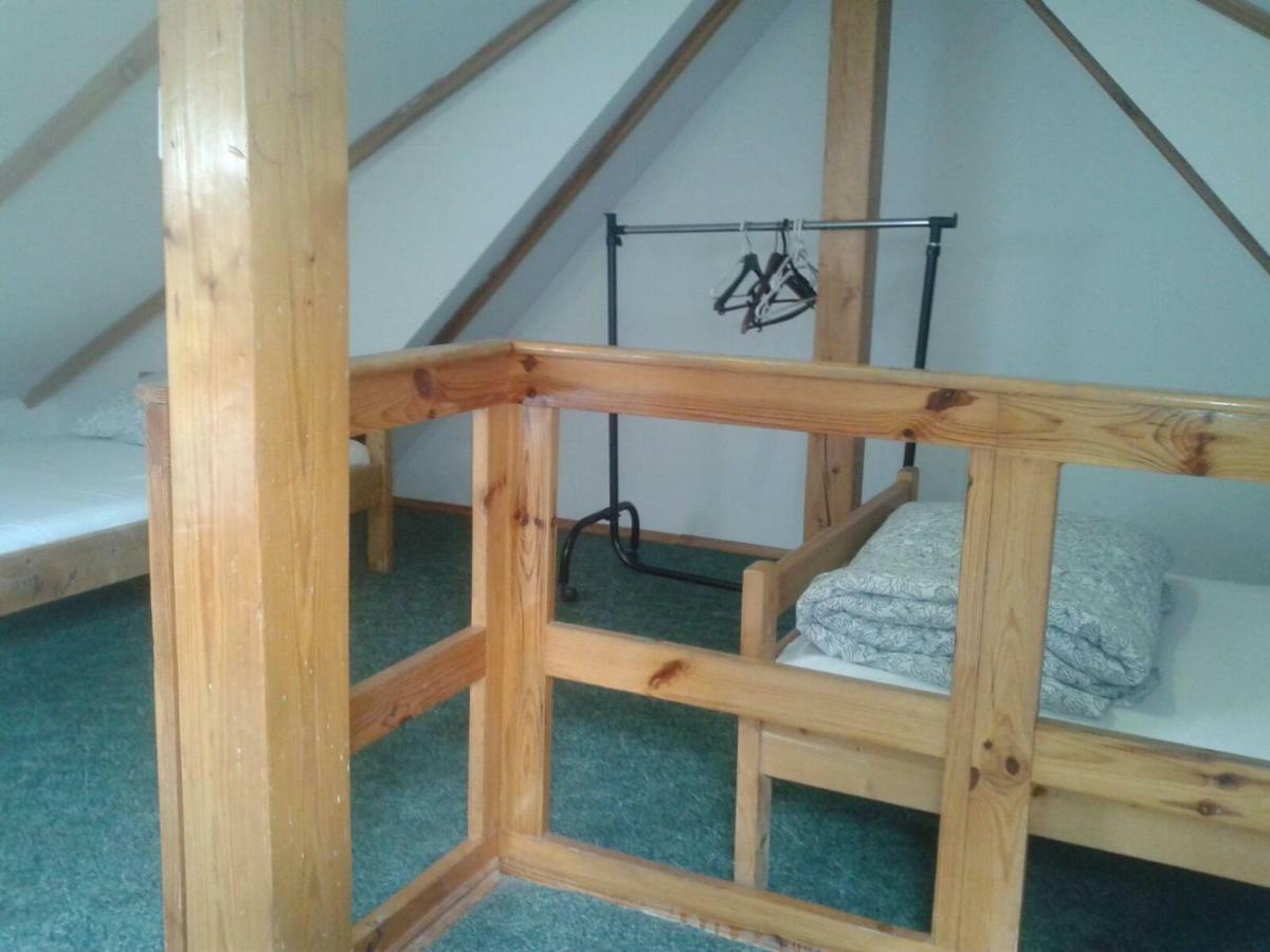 Apartamenty, Pokoje, Noclegi Pracownicze " Skarpa" 빌카시 외부 사진